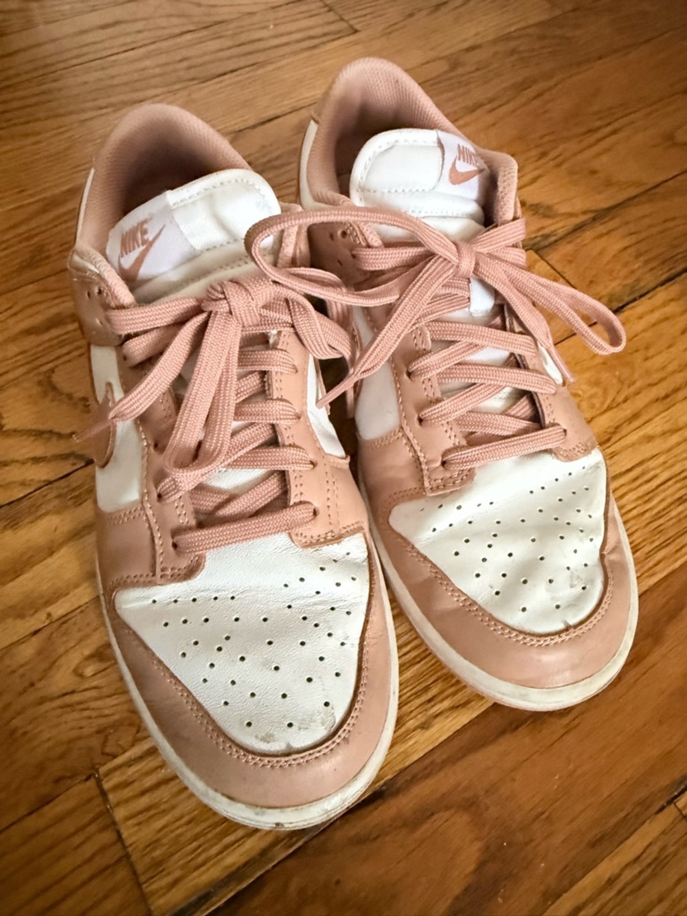 Nike Women's Low-Top Sneakers in Blush Pink and White